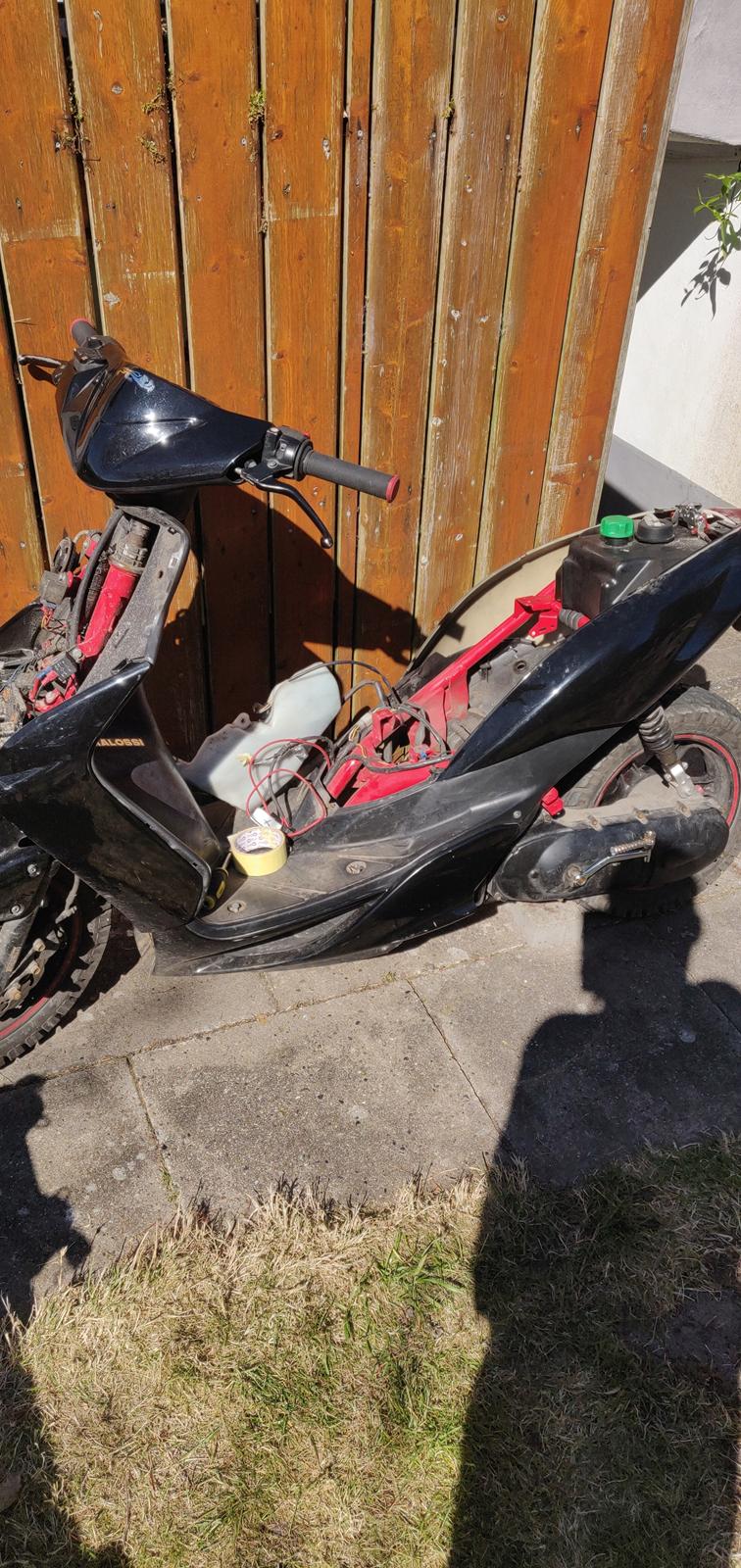 Yamaha Jog R billede 5