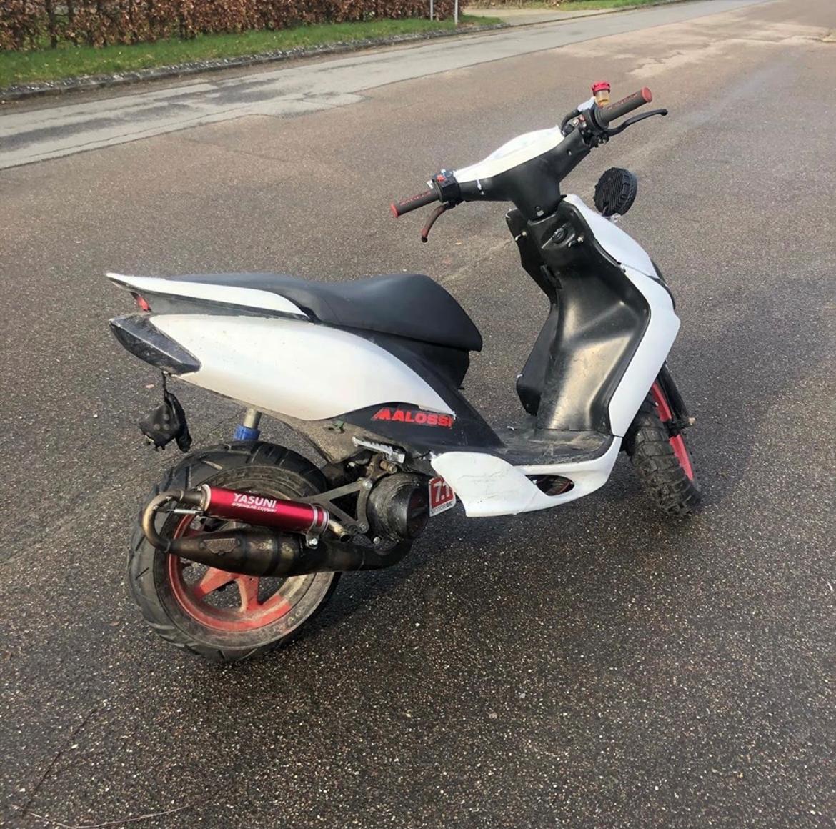 Yamaha Jog r billede 8