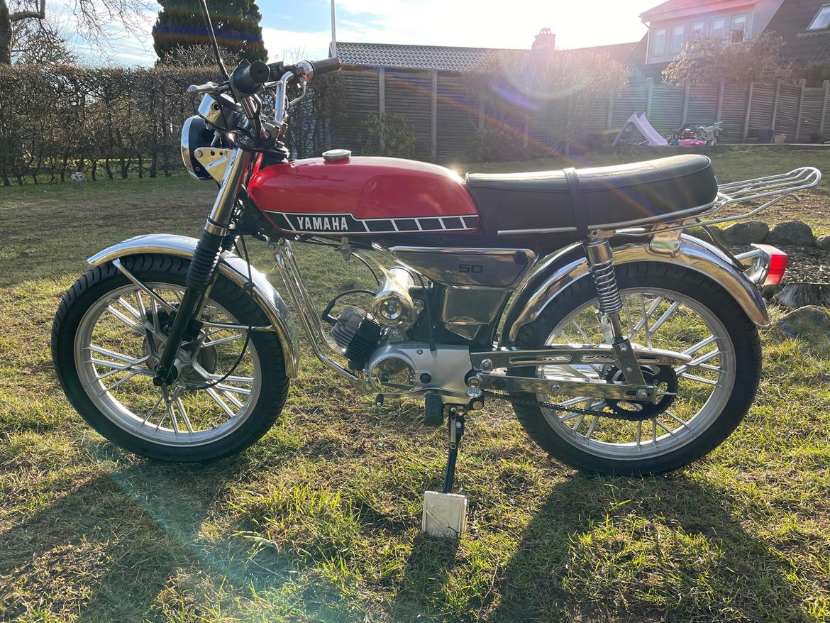 Yamaha FS1-DX billede 3