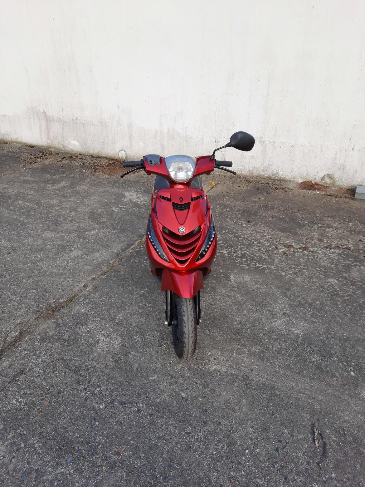 Piaggio New Zip SOLGT billede 3