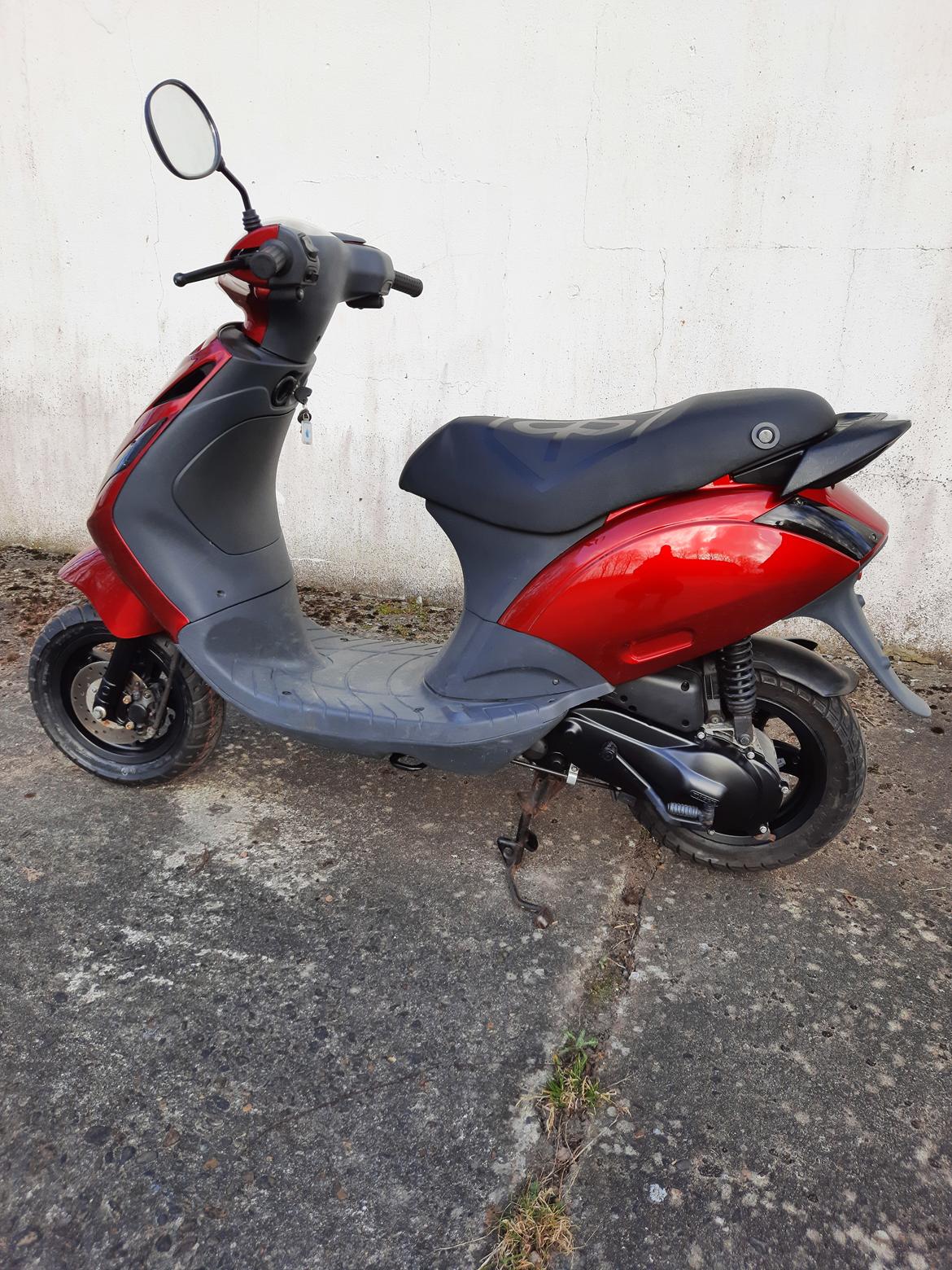 Piaggio New Zip SOLGT billede 5