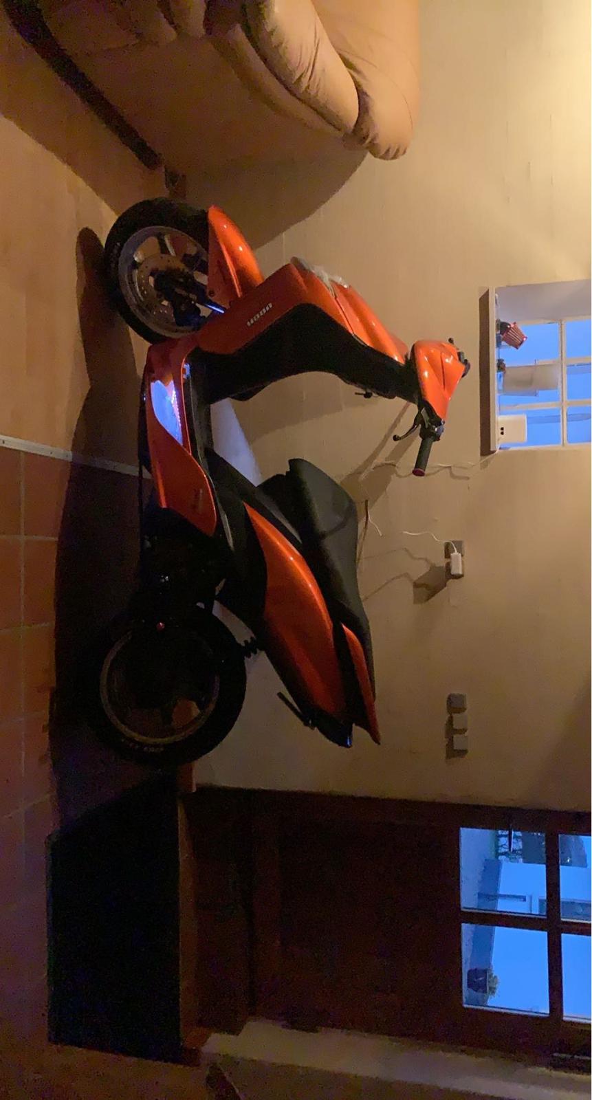 Yamaha Jog r billede 5