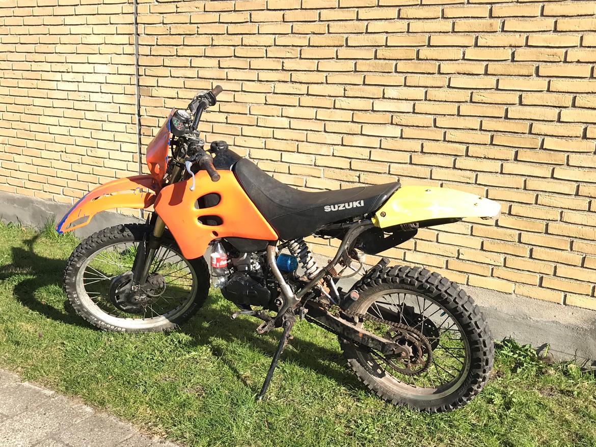 Suzuki RMX SOLGT billede 4