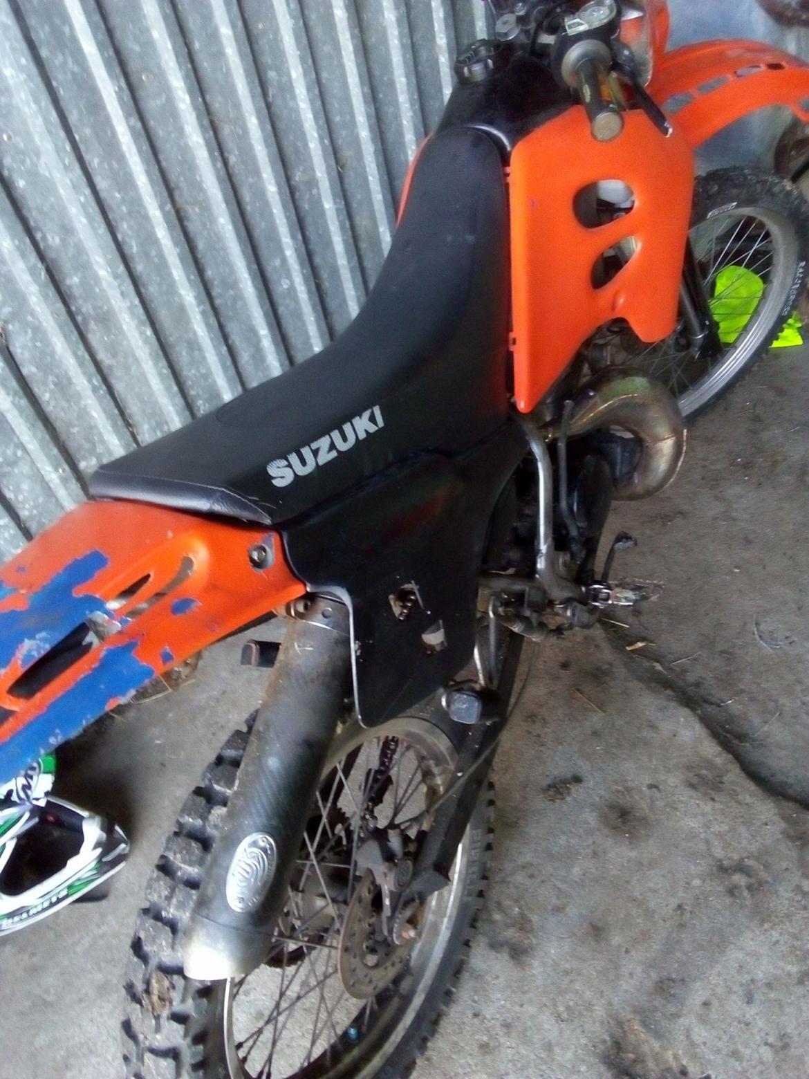 Suzuki RMX SOLGT billede 8