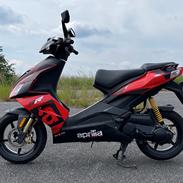 Aprilia SR50 R E4