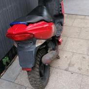 Peugeot Speedfight 2 