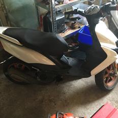 Yamaha Jog r