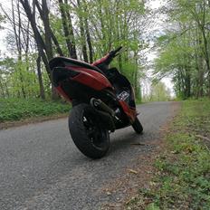 Yamaha Jog R Baneracer