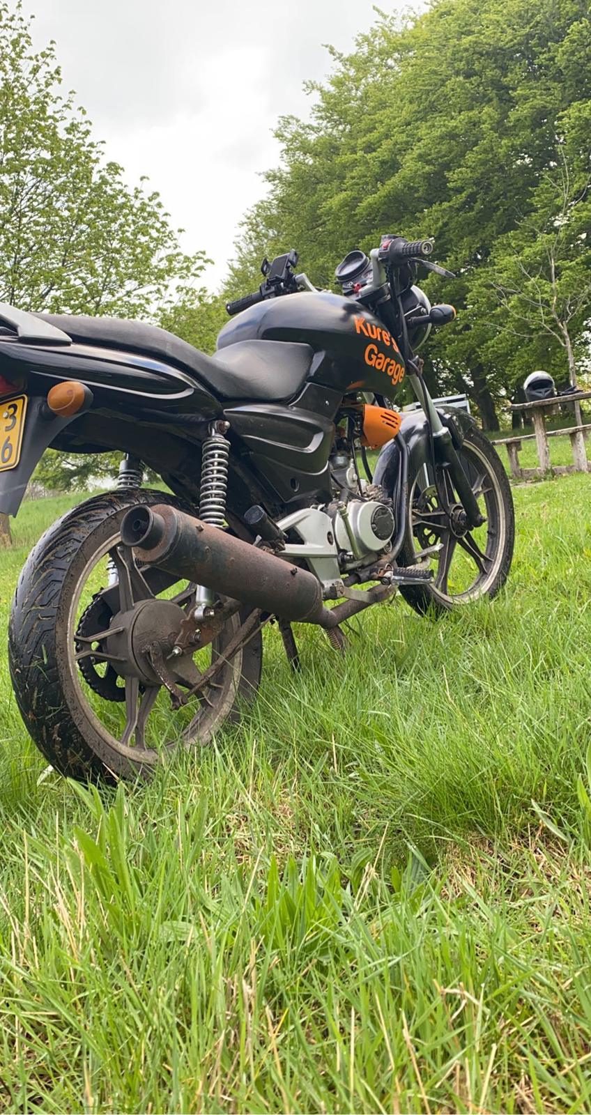 Yamasaki YM50-8 billede 6