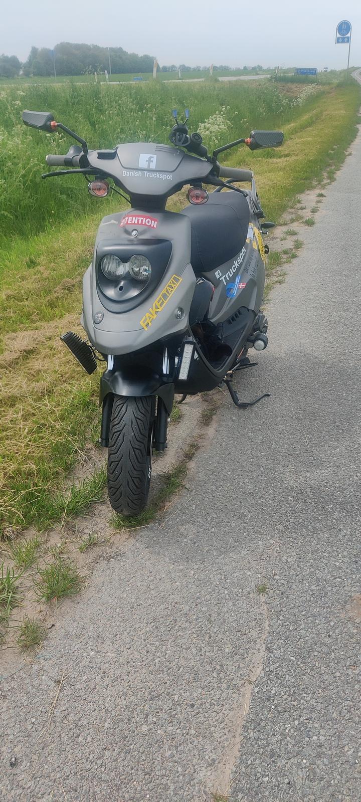 PGO Hot 50 billede 5