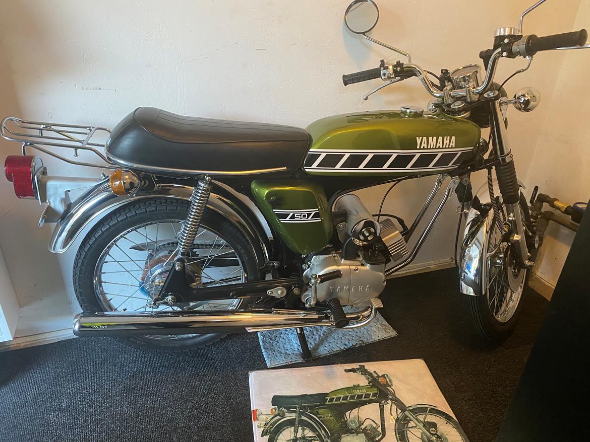 Yamaha FS1 DX billede 1