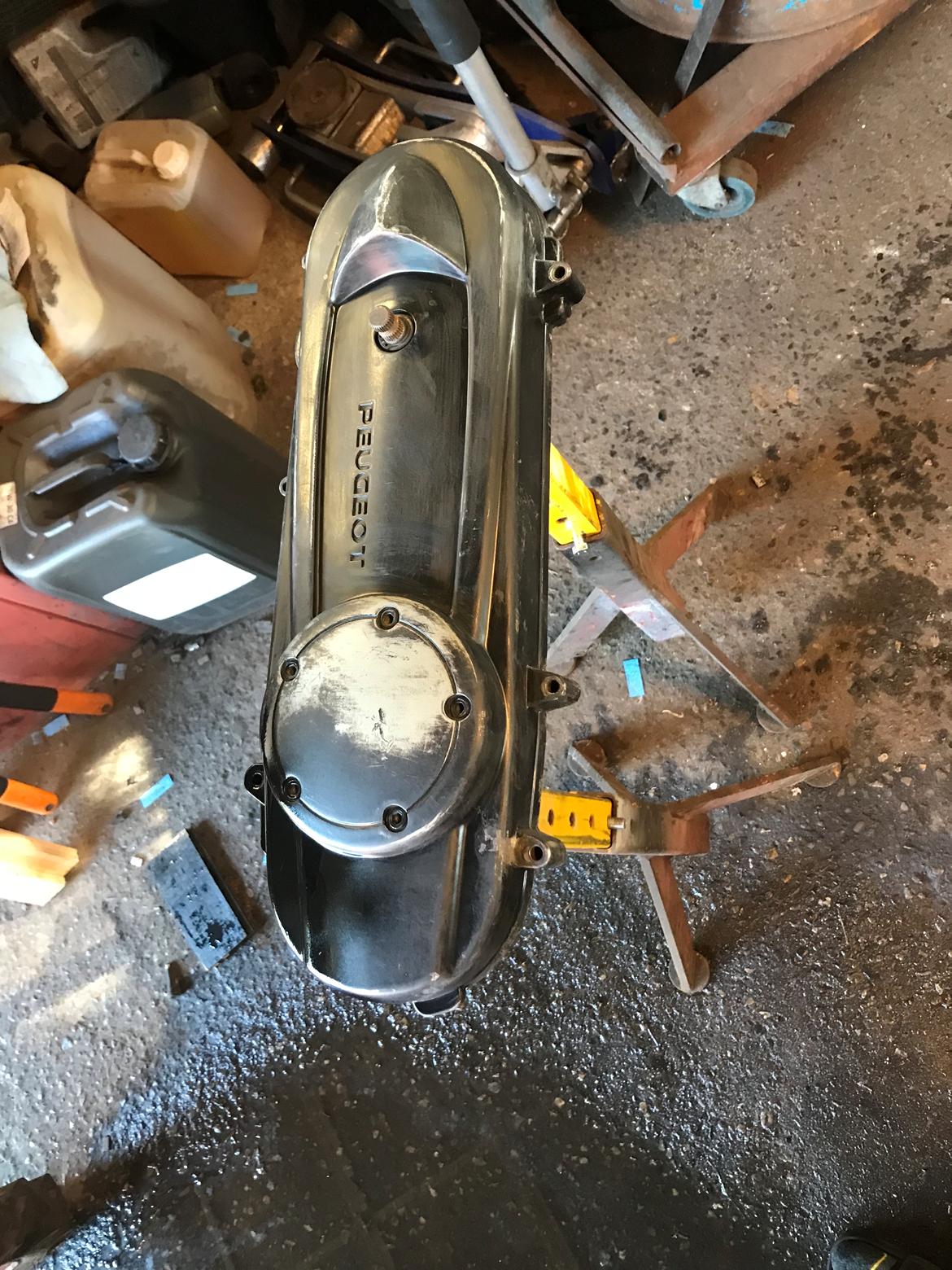 Peugeot Speedfight 3 - Vi tog nogen at skjoldene af og maleded dem for at få dem til at se nye ud. billede 10