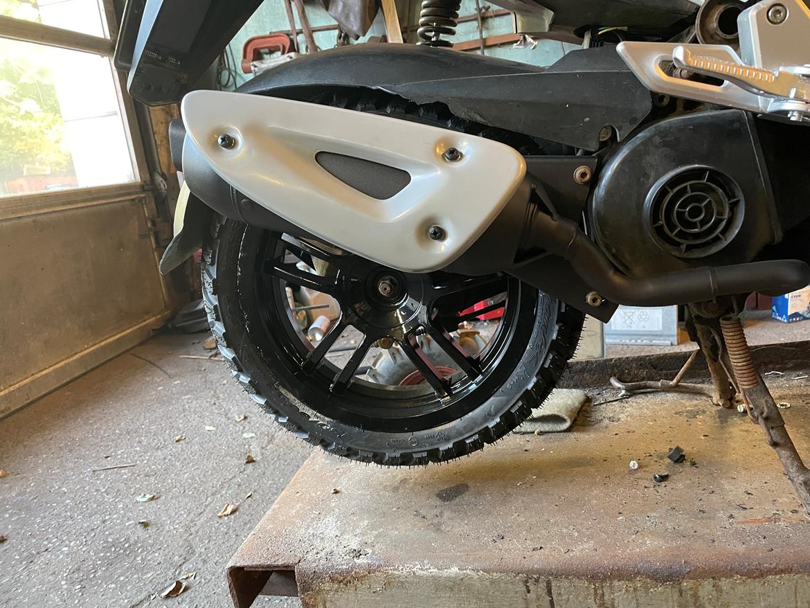 Peugeot Speedfight 3 - Ny udstødning, ukendt mærke billede 5