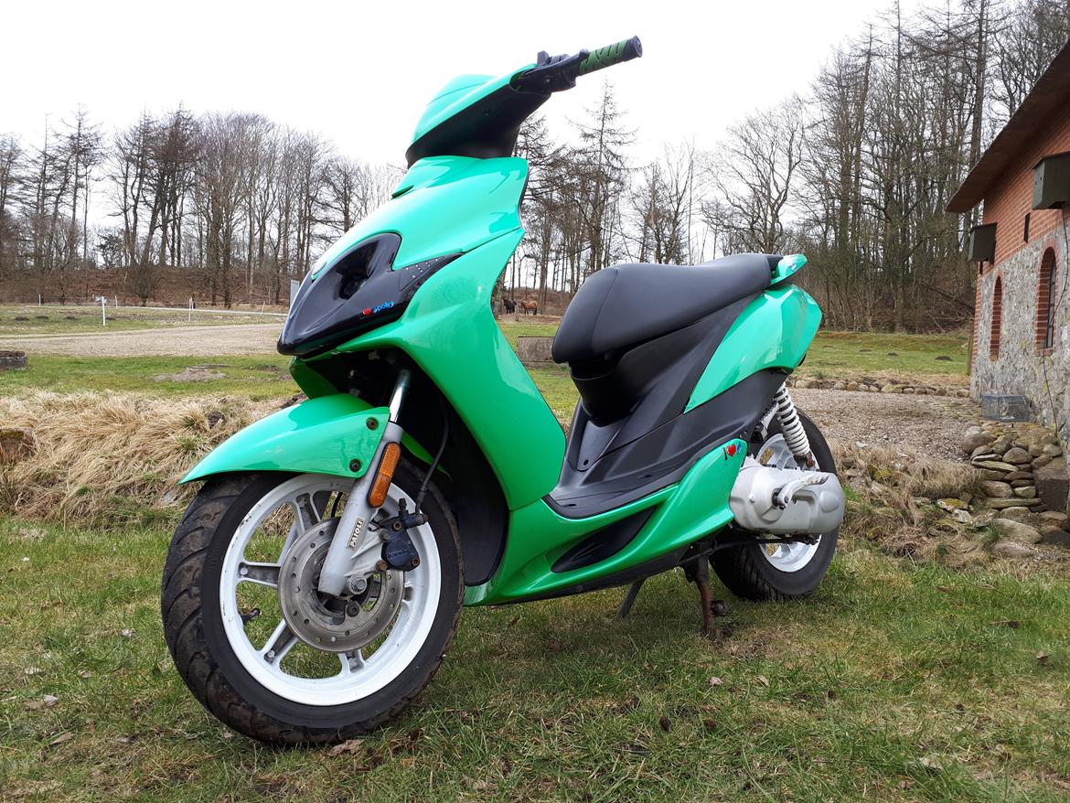 Yamaha Jog R [Tidligere scooter] billede 3