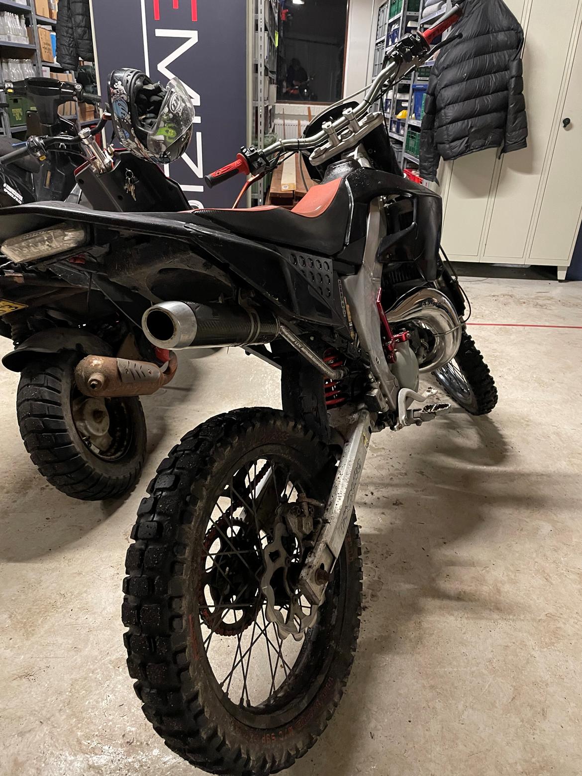 Derbi Senda DRD Pro Enduro (Solgt) billede 5