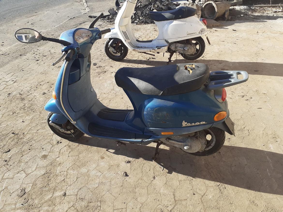 Piaggio Vespa ET2 billede 2