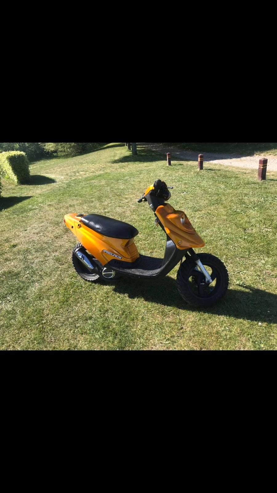 PGO Hot 50  billede 3