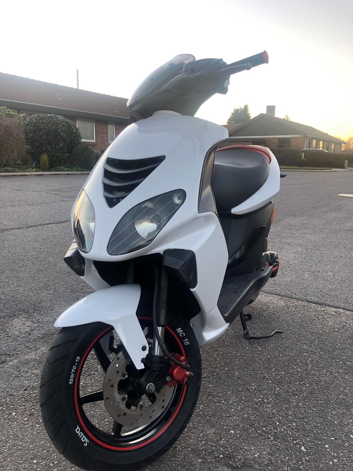 Piaggio NRG Power DT billede 6