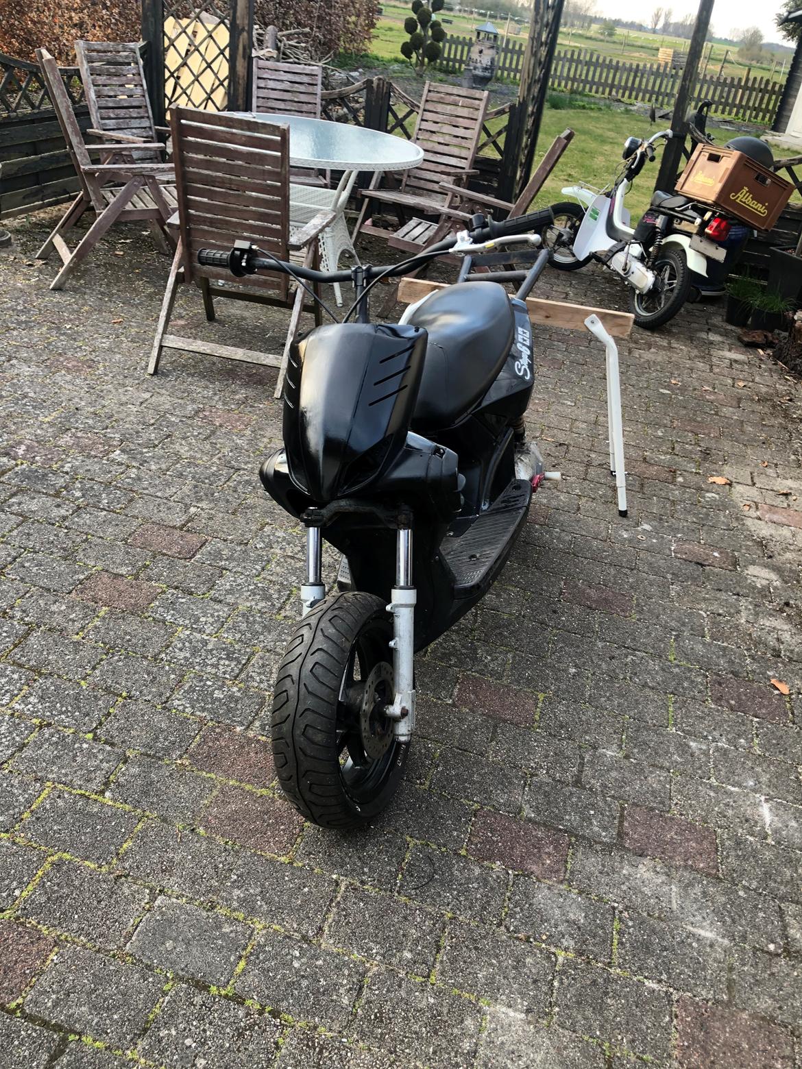 Yamaha Slider Stunt billede 1