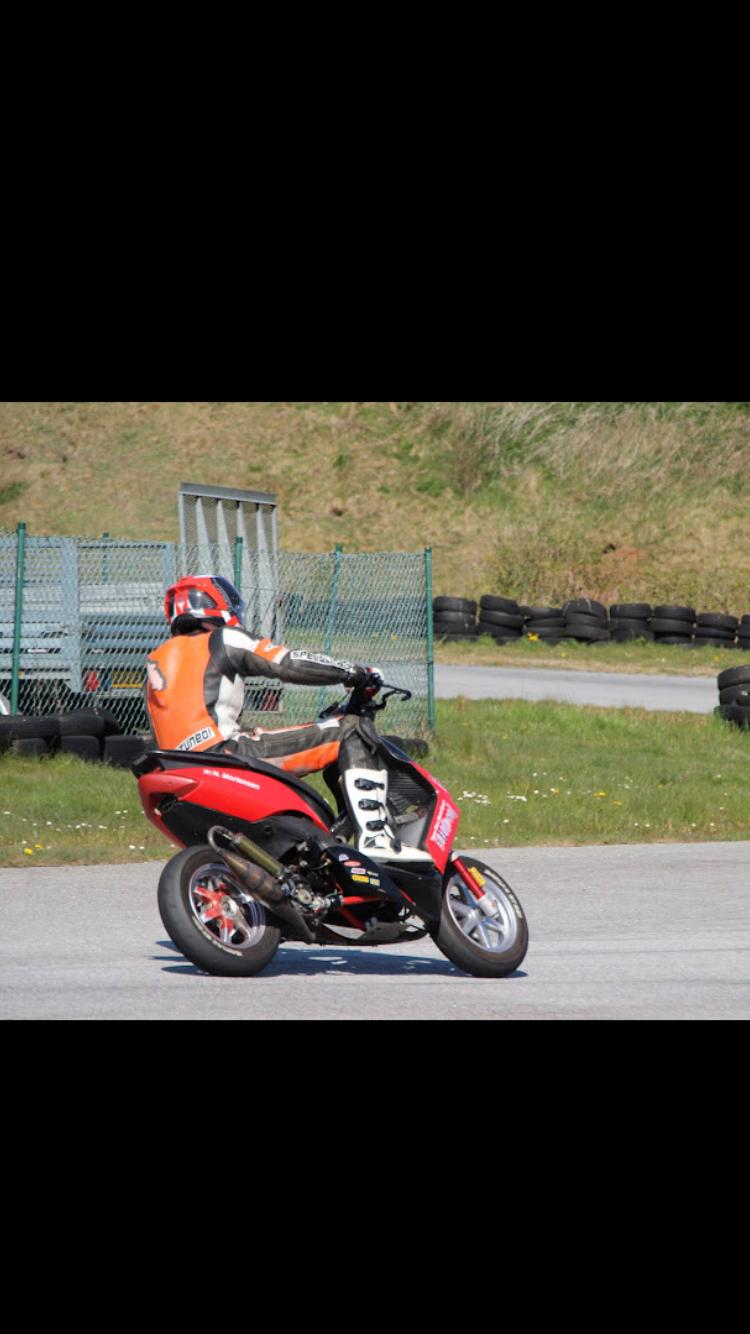 Yamaha Jog r ts lc billede 2