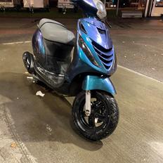 Piaggio New Zip 2t Cat 2000 