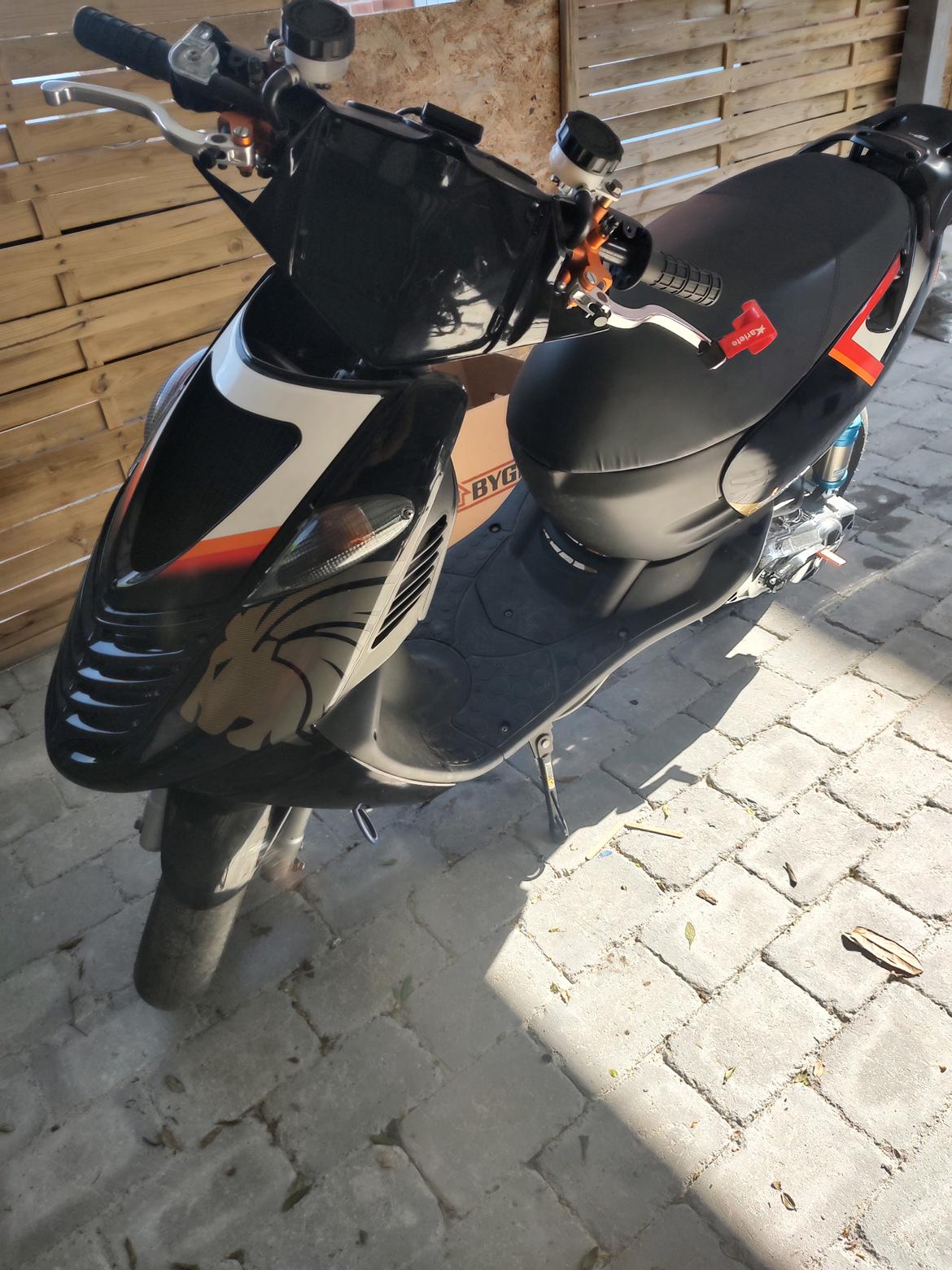 Aprilia sonic billede 2