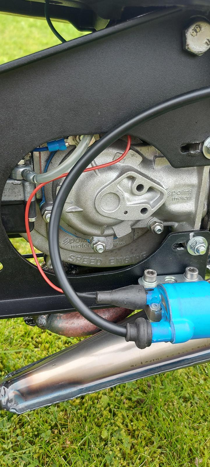 Piaggio Bravo Racer ombygget billede 8