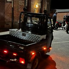 Piaggio Ape