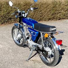 Yamaha Fs1
