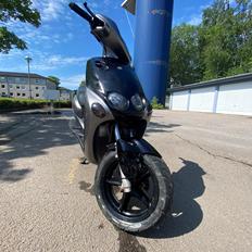 Yamaha Neos