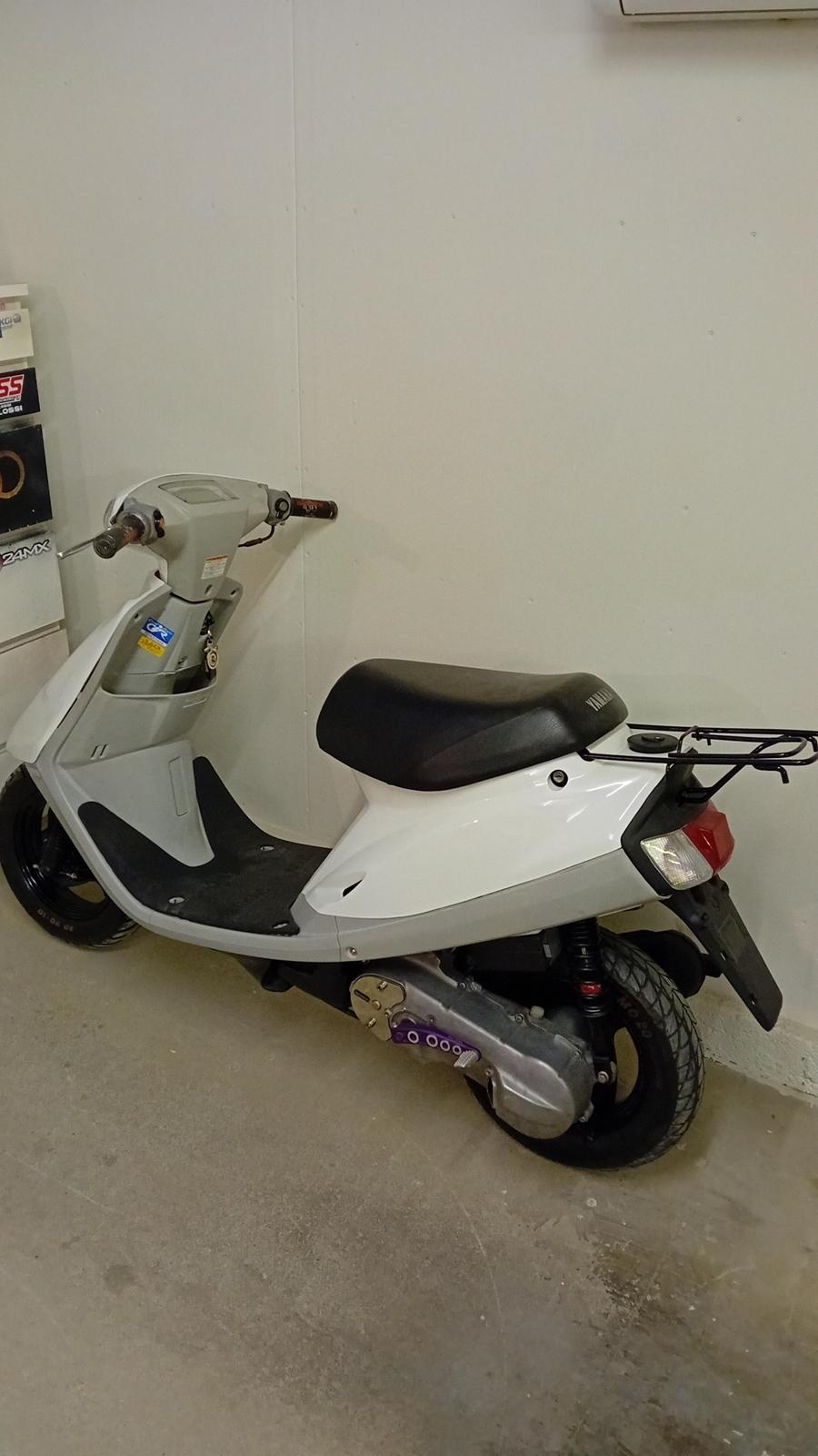 Yamaha Jog Artistic Special  - Juli 2023 billede 6