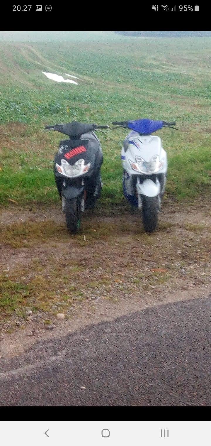 Yamaha Jog r - søster maskiner, købt og lavet side om side (begge mine) billede 32