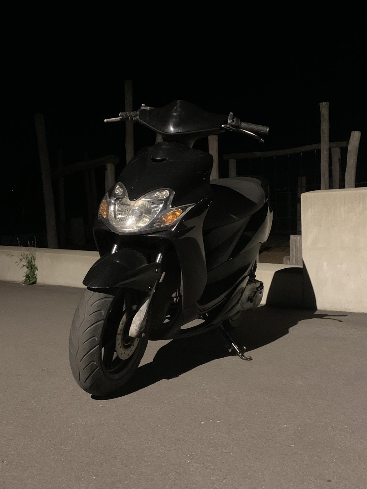 Yamaha Jog R billede 3