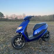 Suzuki Estilete