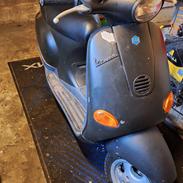 Vespa Et2