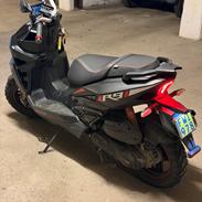 MOTOCR R9 SP