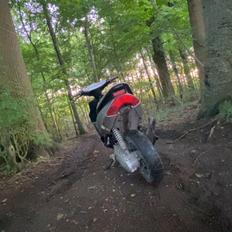 Yamaha Jog r 