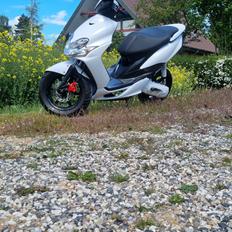 Yamaha Jog r