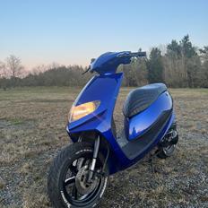 Suzuki Estilete