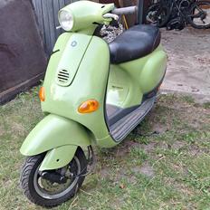 Vespa Et2