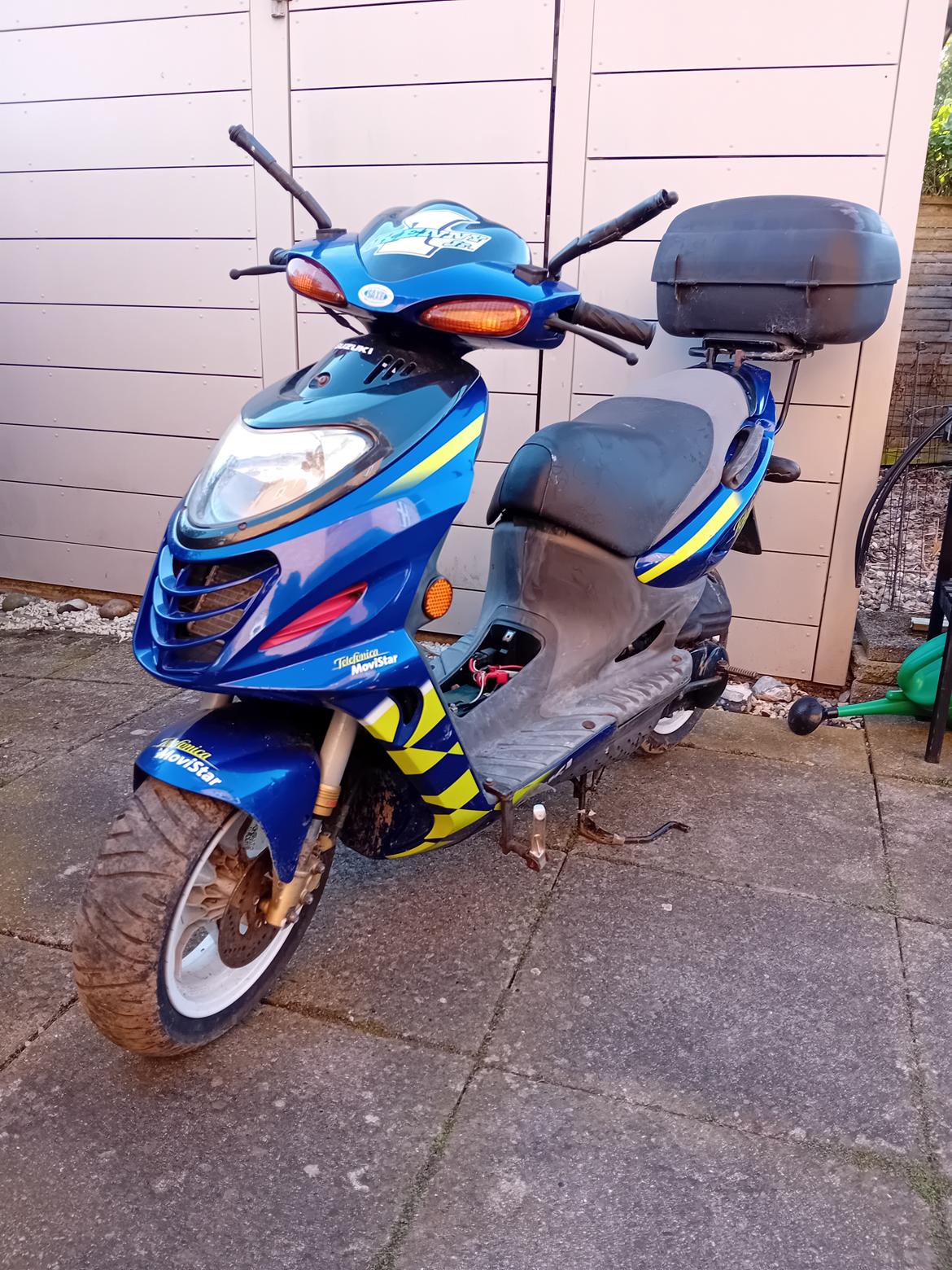 Suzuki AY 50 WR LC Katana (solgt) billede 1