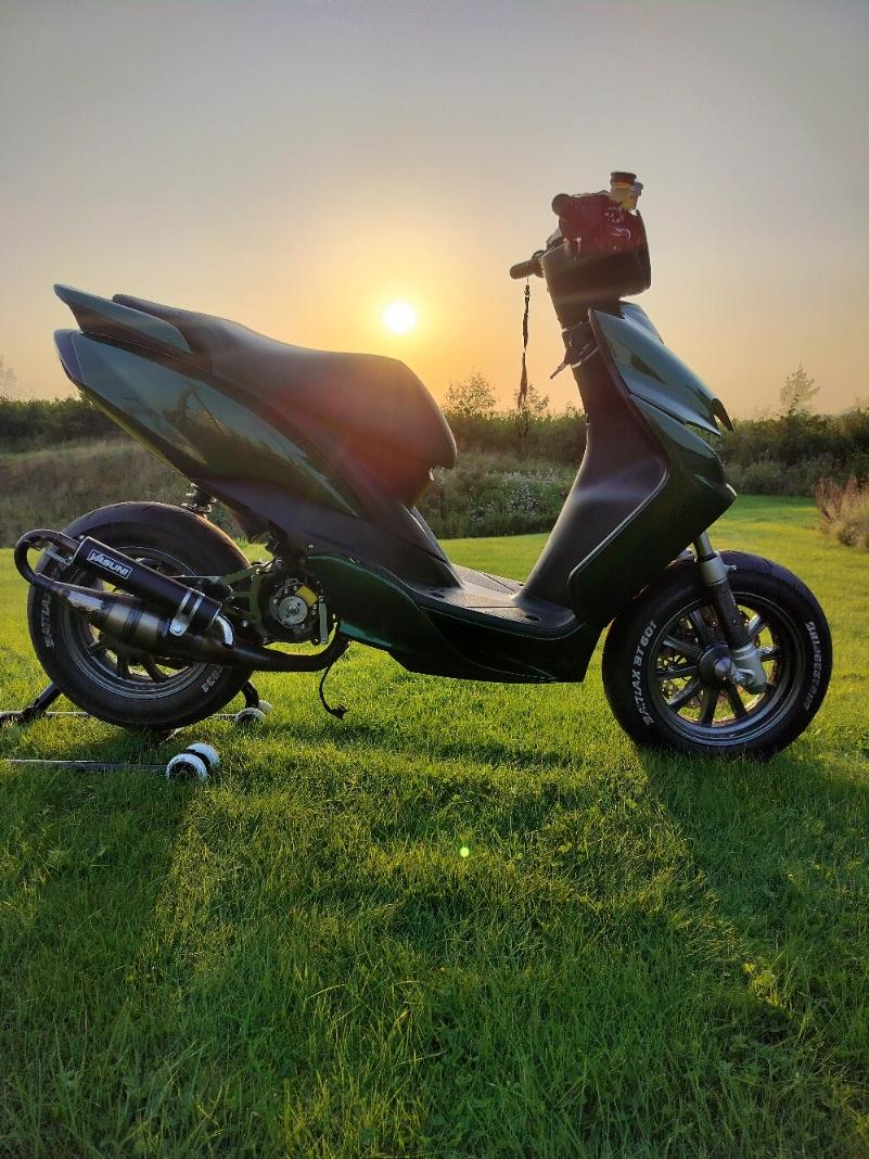 Yamaha Jog R "Baneged" billede 1