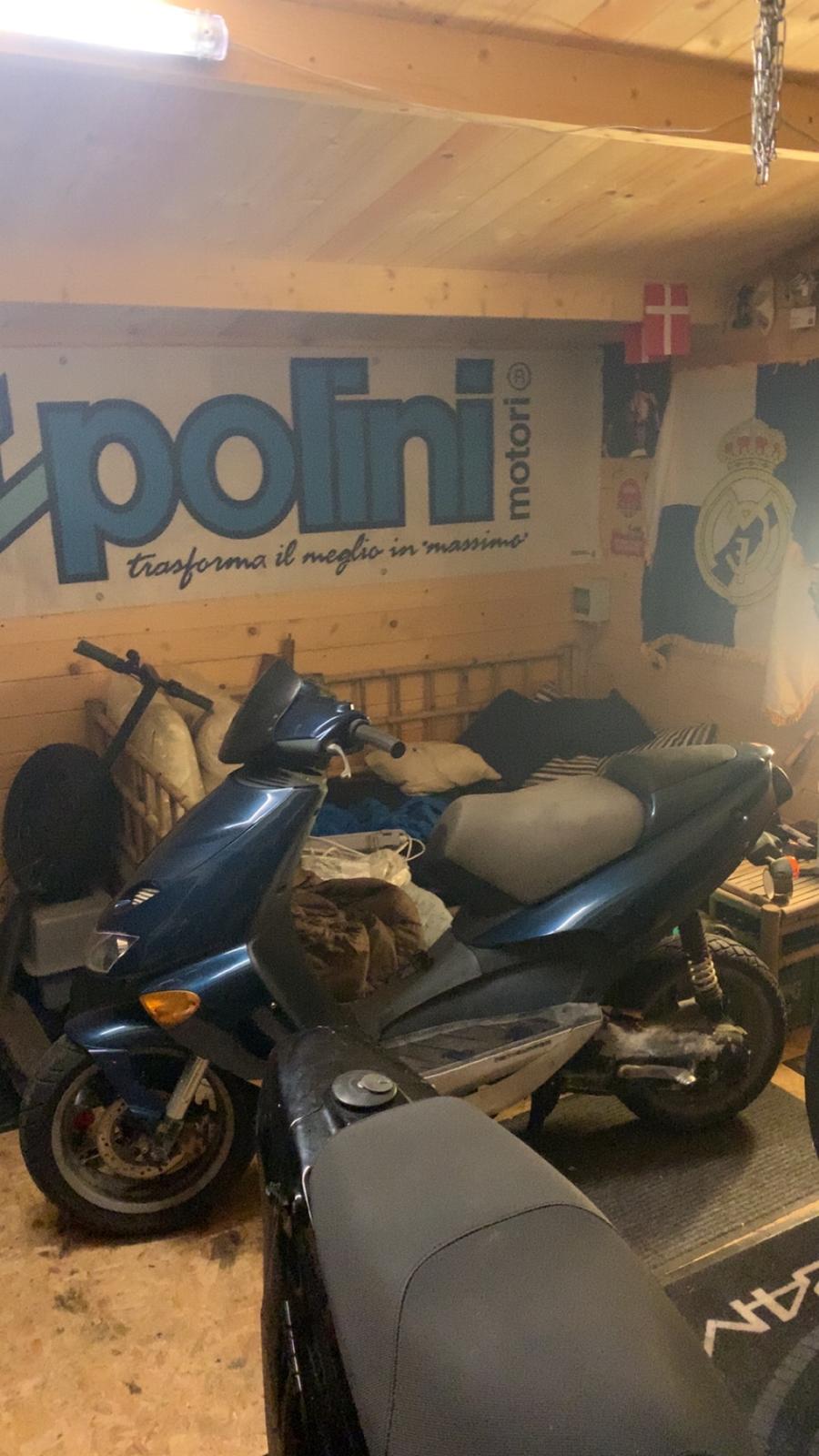 Aprilia SR50 www billede 1