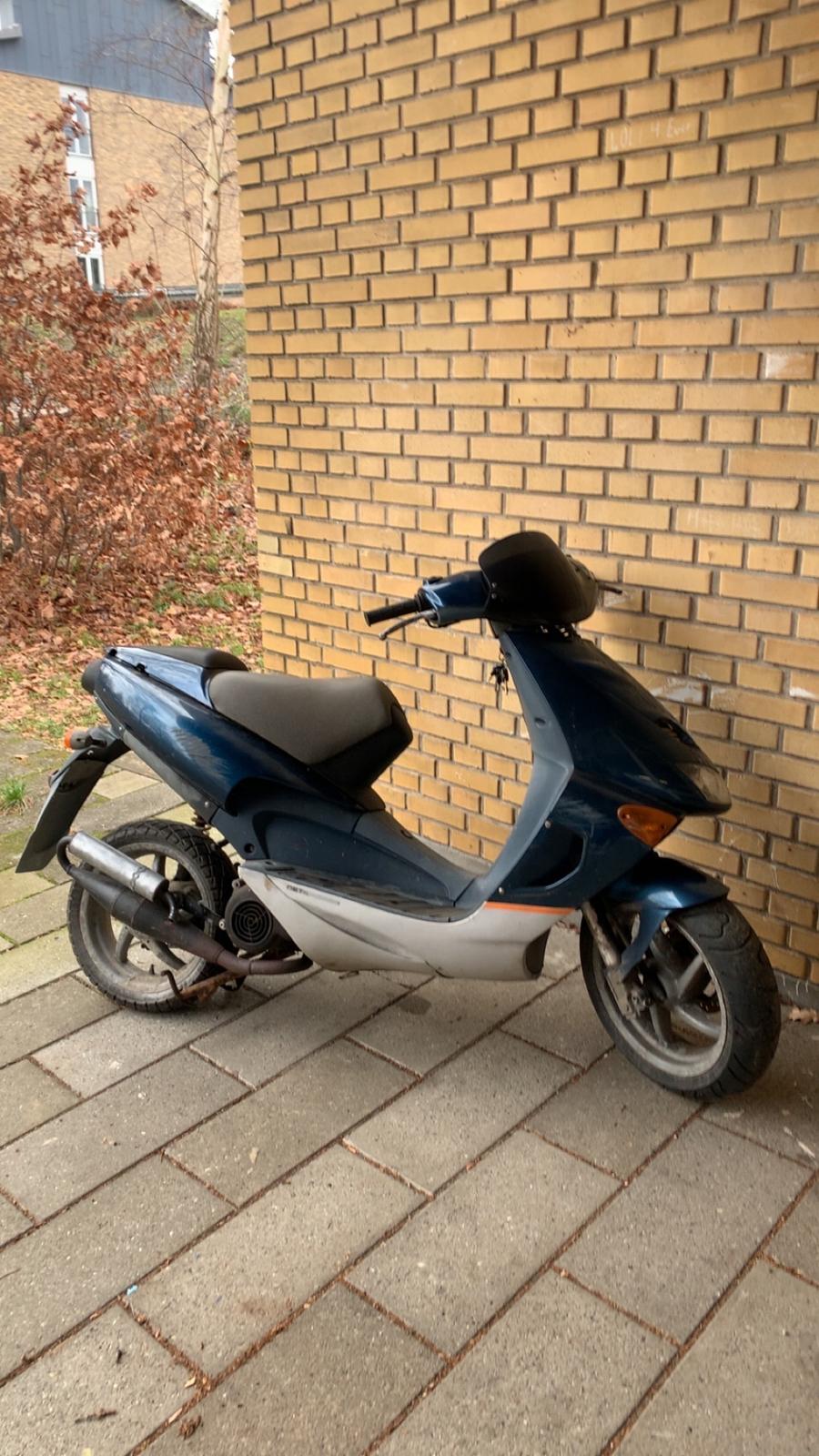 Aprilia SR50 www billede 4