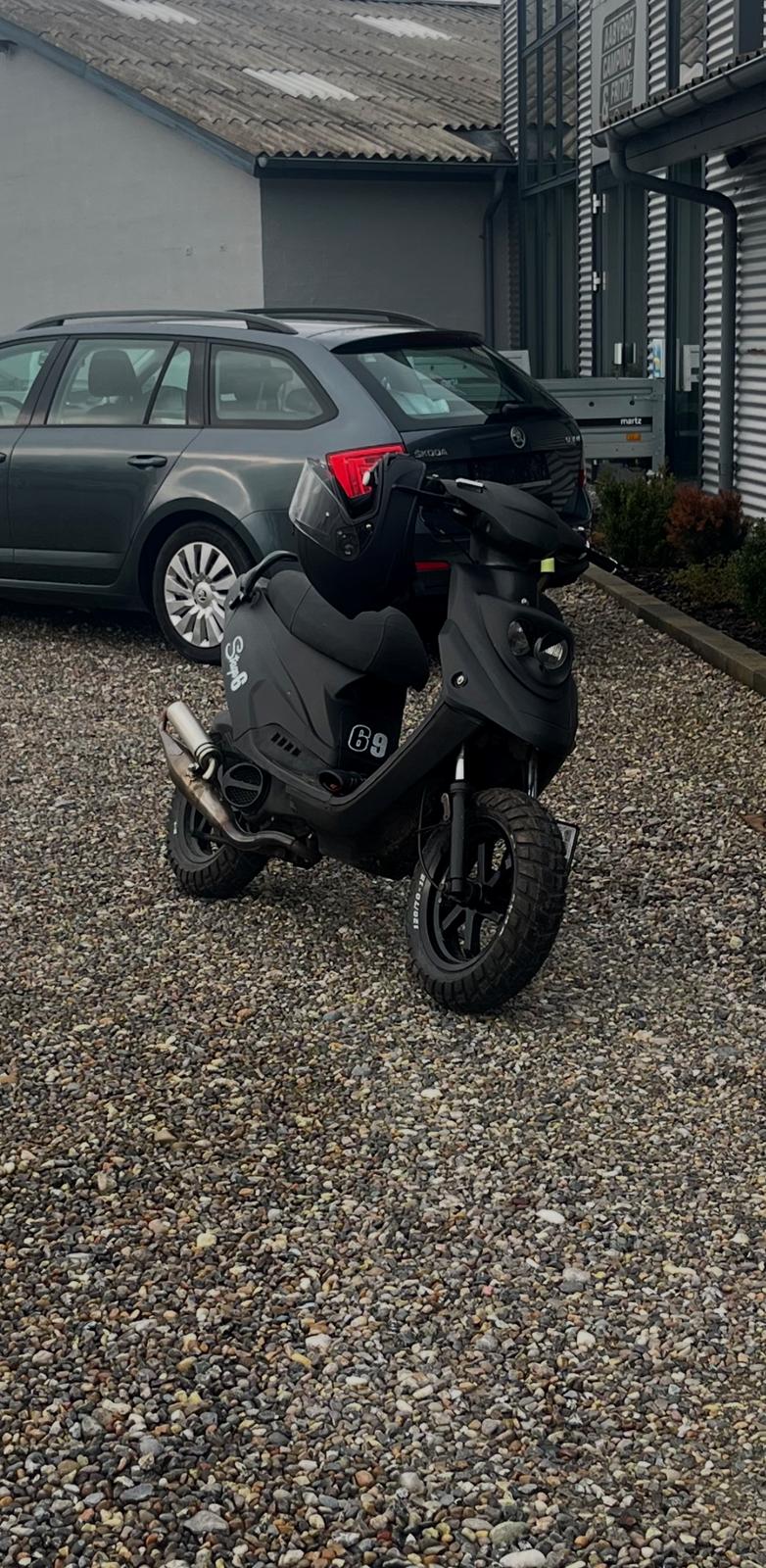 PGO hot 50 billede 10