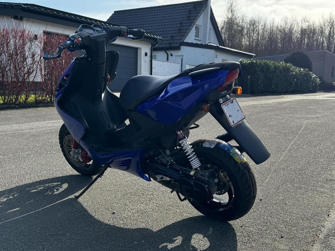 Yamaha Aerox Valentino Rossi edition - Som den står nu 75% færdig billede 5