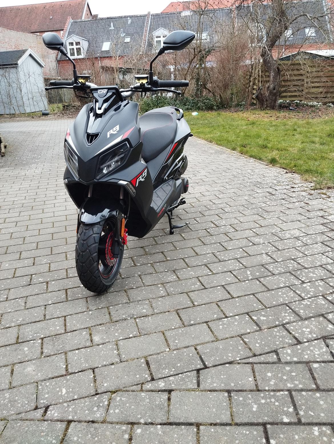 MOTOCR R9 SP billede 1