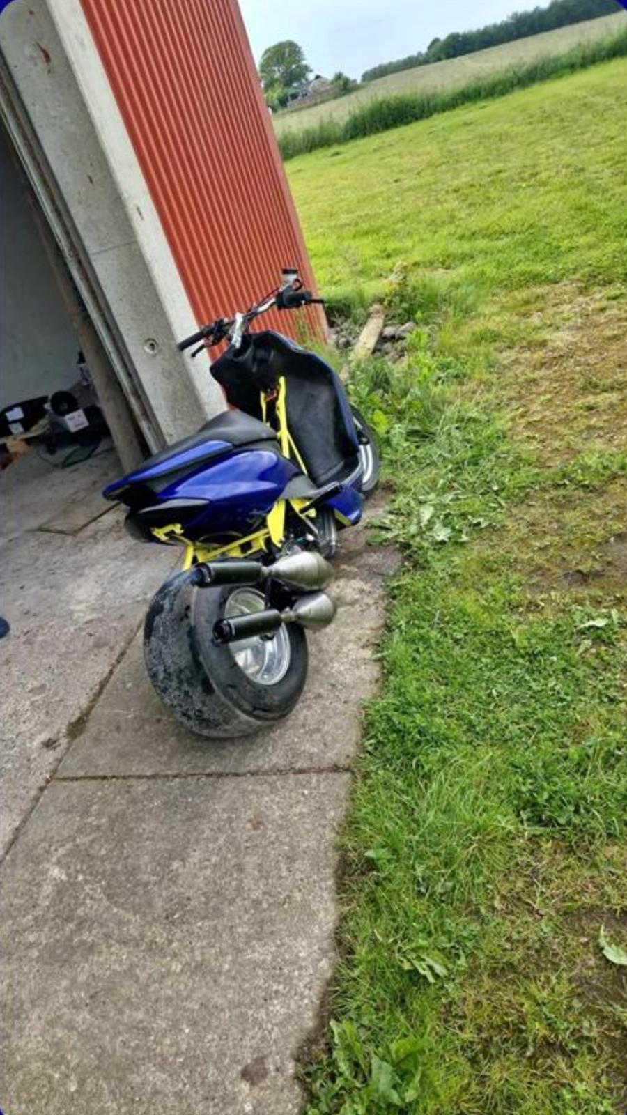 Yamaha Jog r 2 fast 204cc billede 4