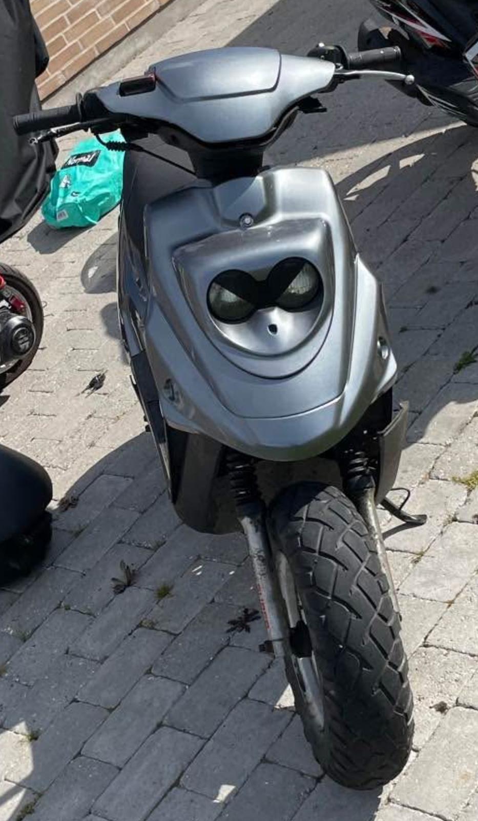 PGO Hot 50 SOLGT I DELE  billede 10