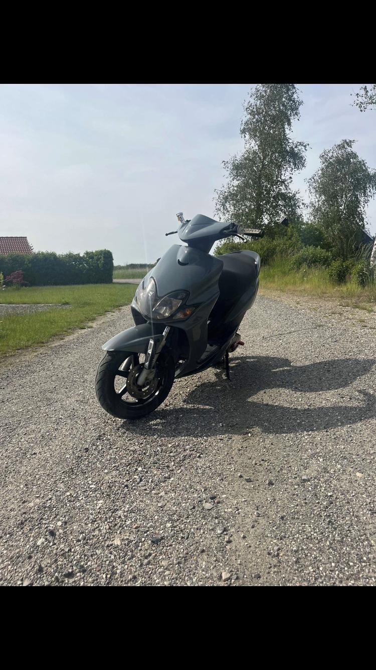 Yamaha Jog r billede 2